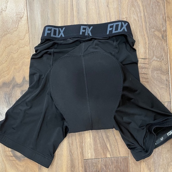 Like New Cycling Liner Shorts - Picture 4 of 5